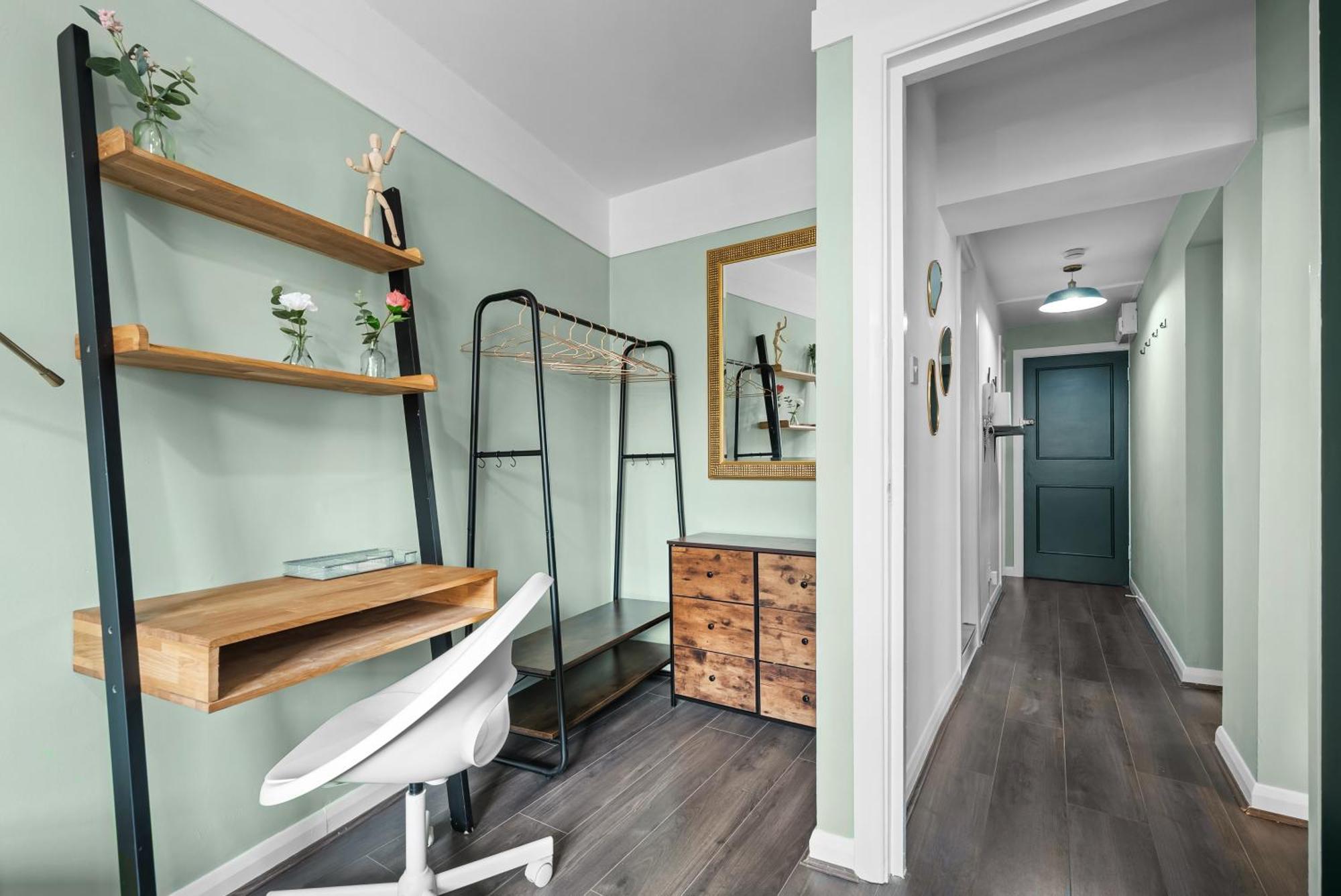 Chic 2 Bedroom Apartment Near Liverpool Street By Gold Stays Лондон Экстерьер фото